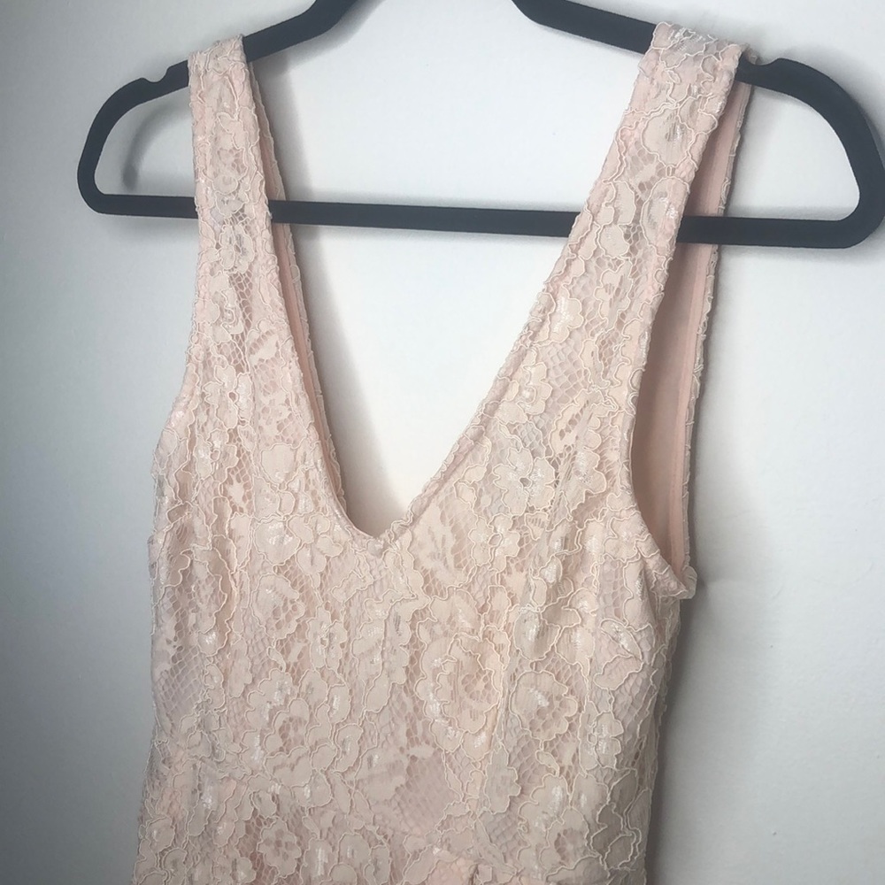 Blush Pink/Peach Flowy Lace F21 Dress - Picture 3 of 7